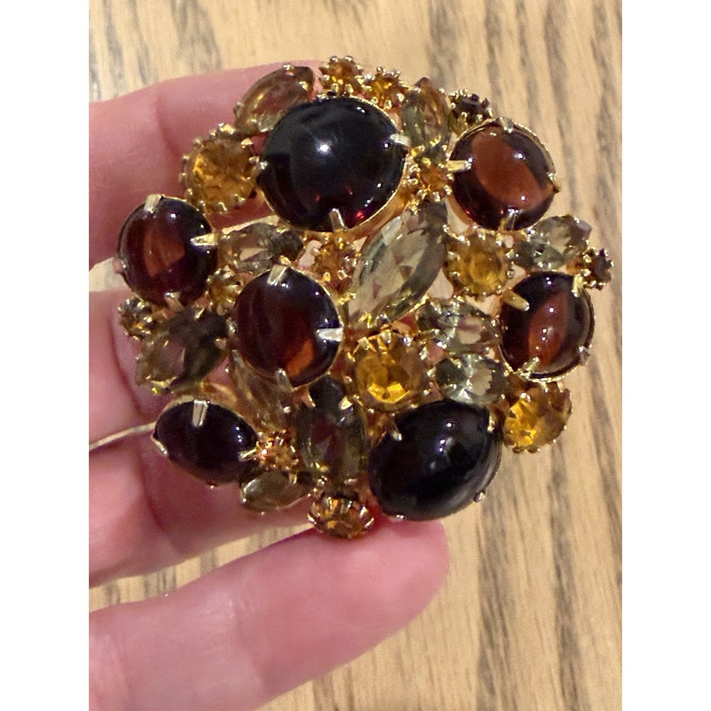 Hobe Vintage Amber Brown Rhinestone Brooch Gold Tone Cluster Pin Signed VTG